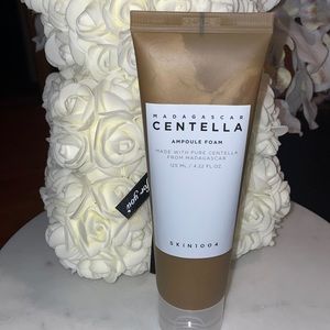 Madagascar centella ampule foam 💕